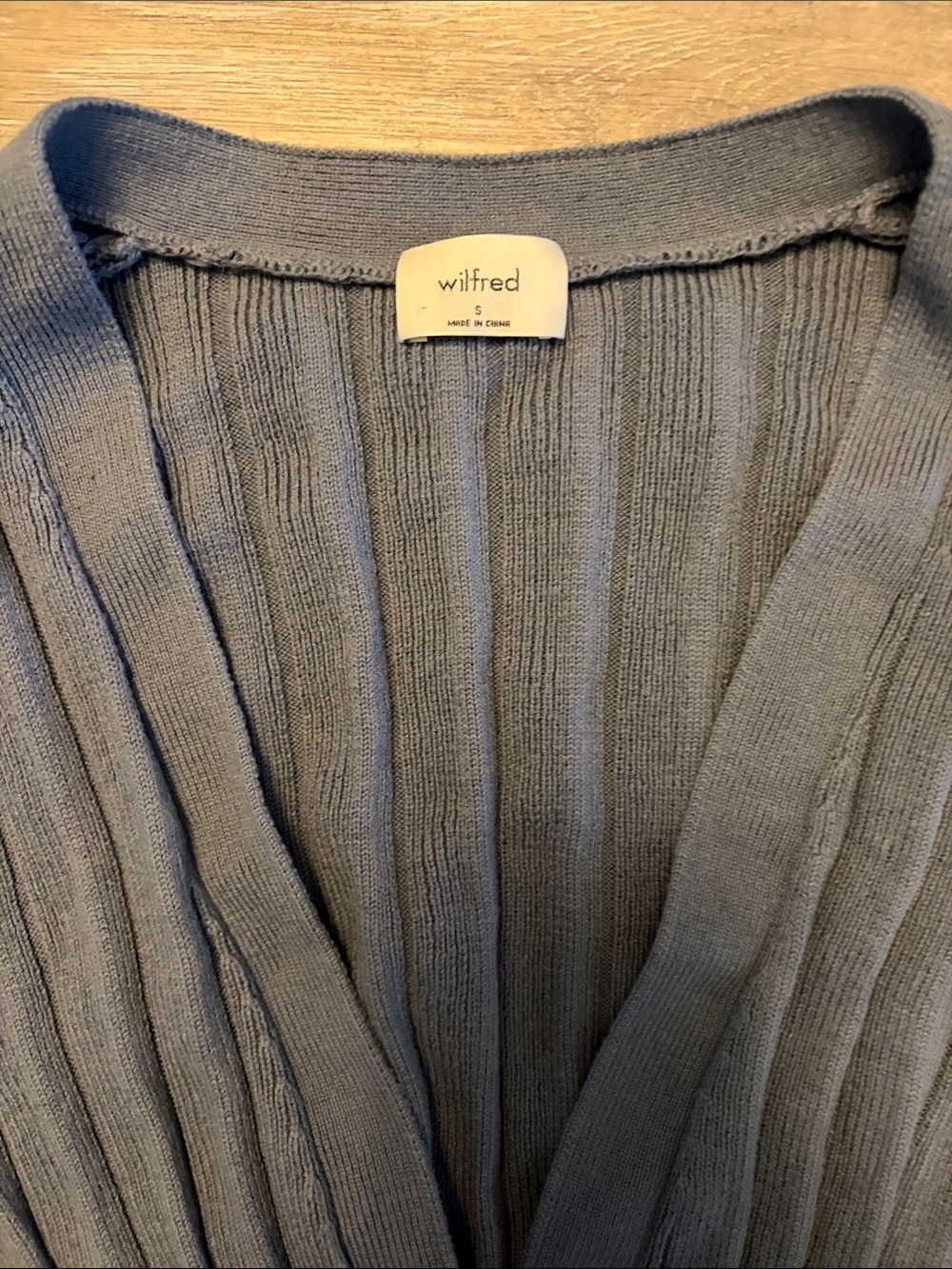 Wilfred Purple Ribbed V-Neck Button-Up Cardigan - Picture 2 of 3